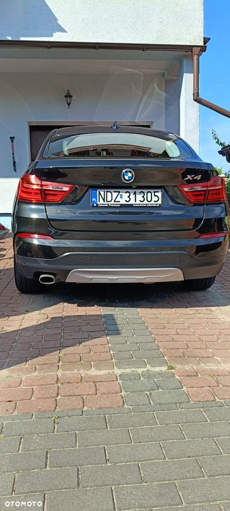 BMW X4 xDrive20i - 20