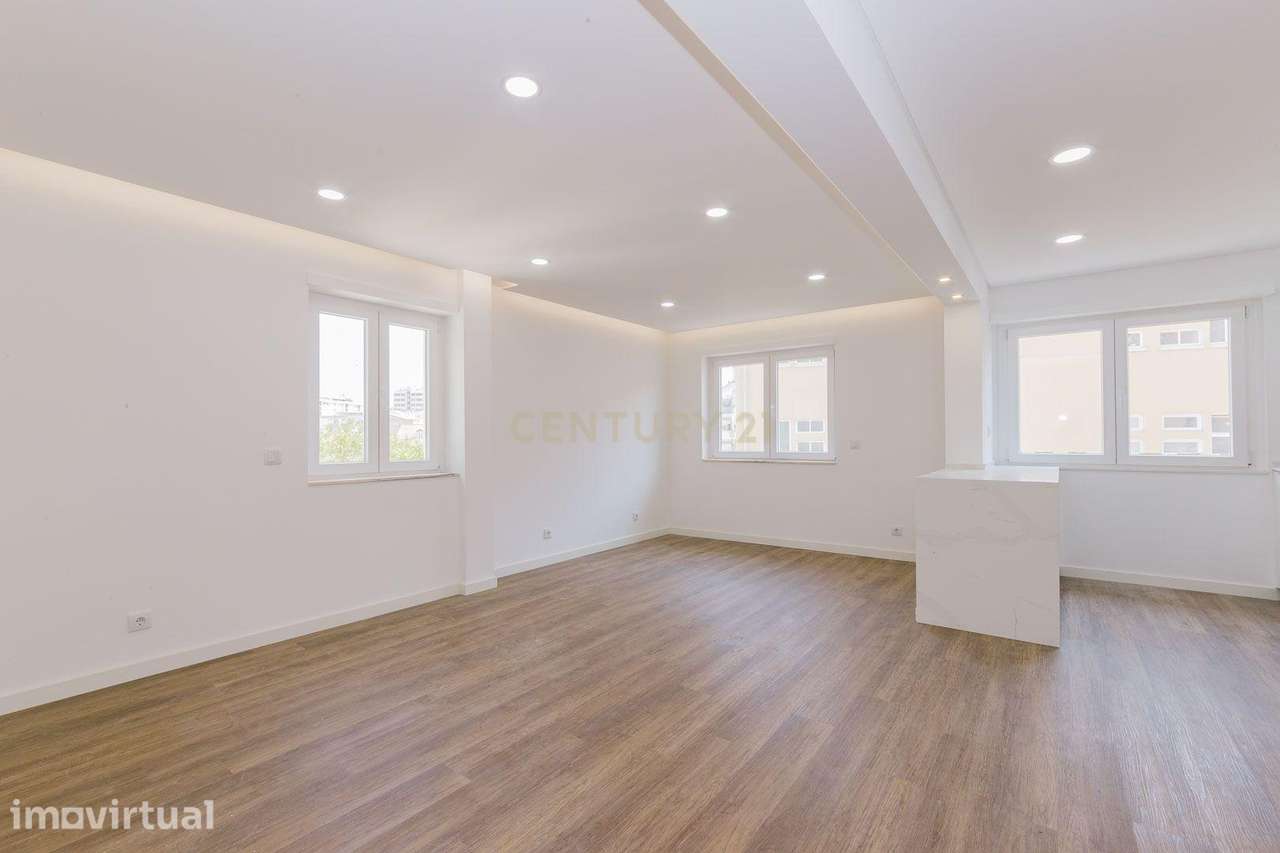 Apartamento T2 novo em Sacavém - Grande imagem: 4/16