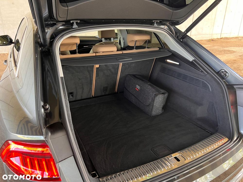 Audi Q8 50 TDI mHEV Quattro Tiptronic - 23