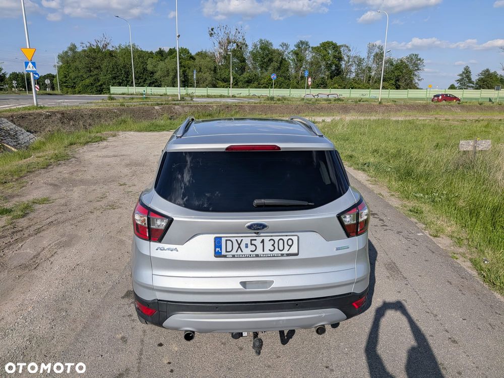 Ford Kuga 1.5 EcoBoost 4x4 Titanium - 9