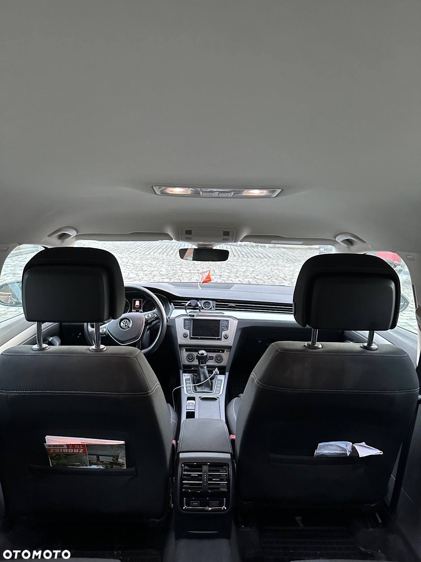 Volkswagen Passat 2.0 TDI BMT Comfortline - 9