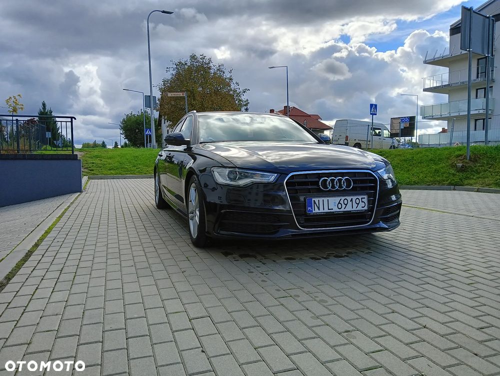 Audi A6 Avant - 1