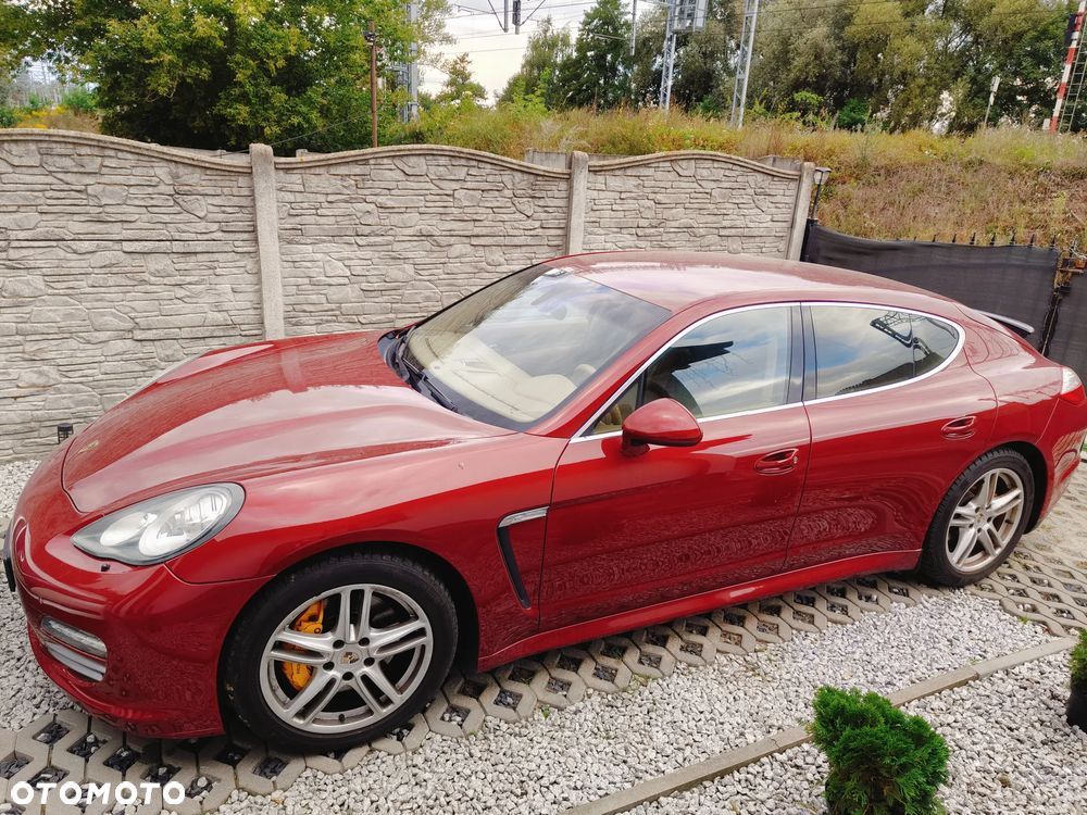 Porsche Panamera 4S - 8