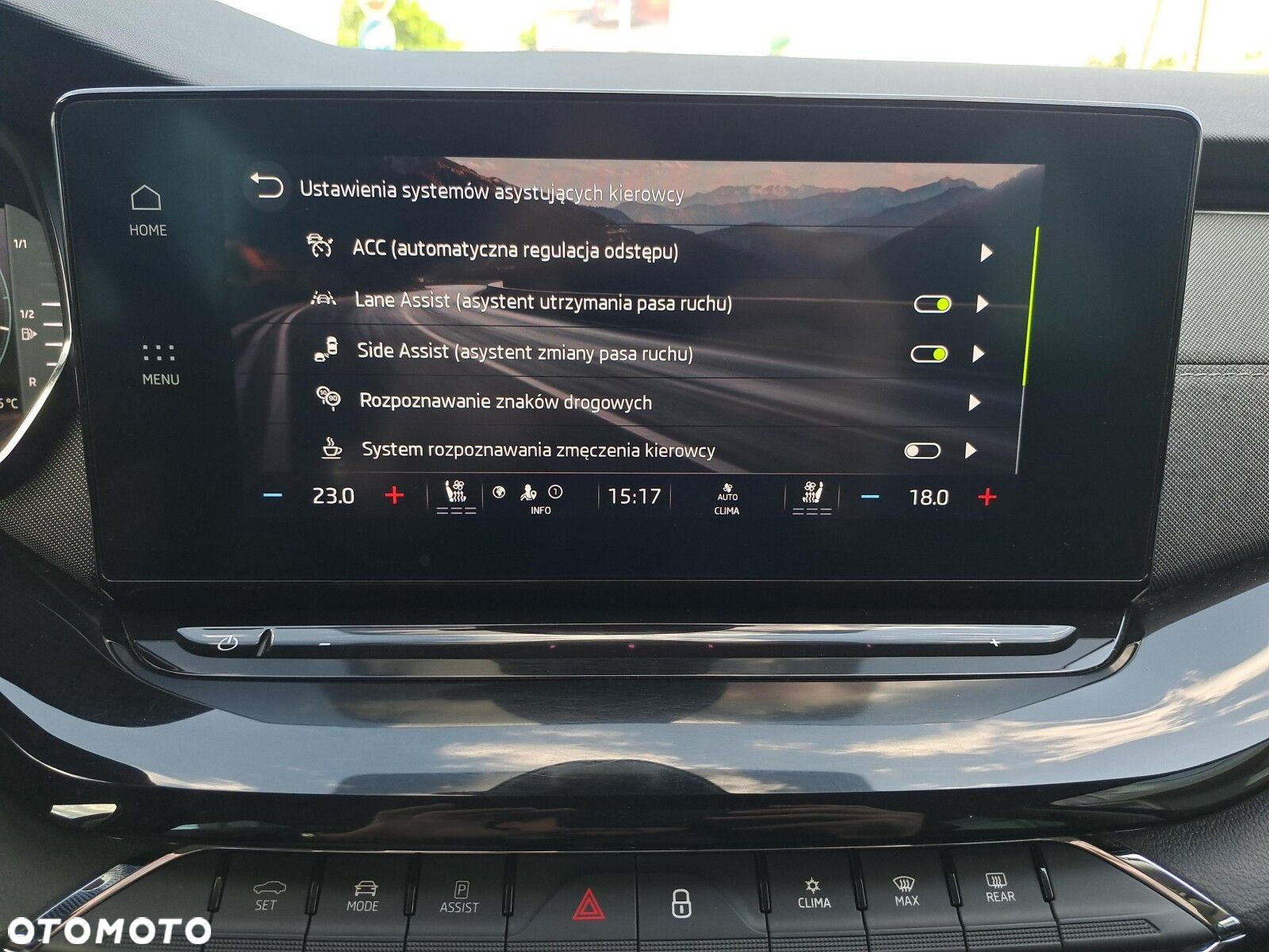 Skoda Octavia 2.0 TDI Style DSG - 32