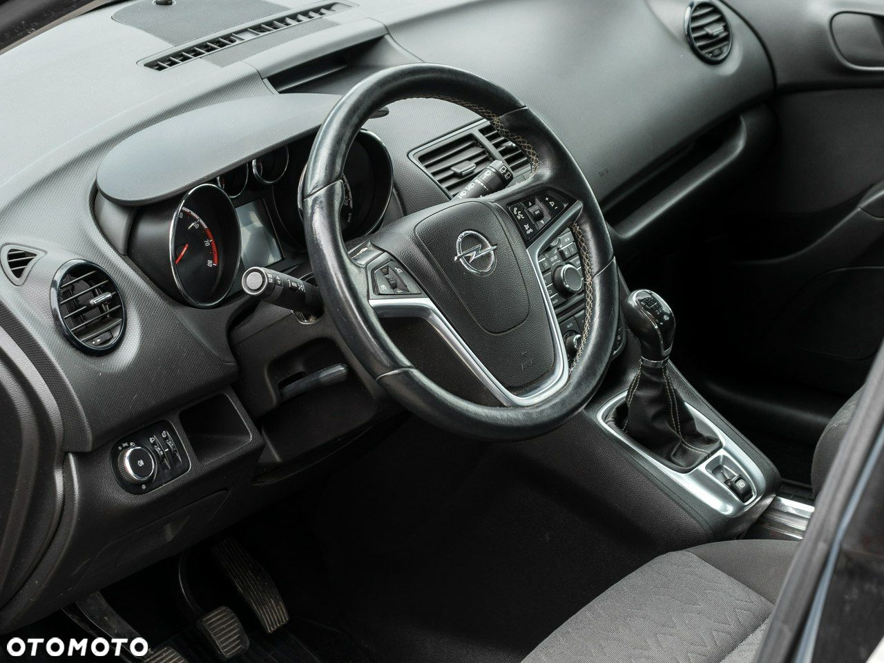 Opel Meriva 1.4 Color Edition - 10