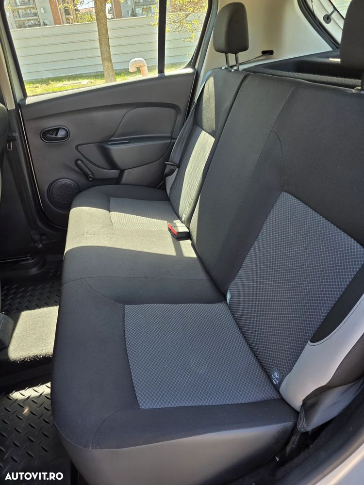 Dacia Sandero 0.9 Ambiance - 11