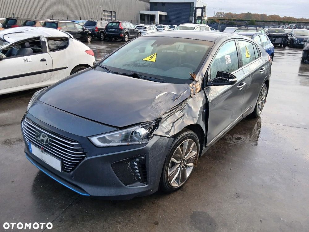 Hyundai IONIQ Plug-in hybrid Premium - 7