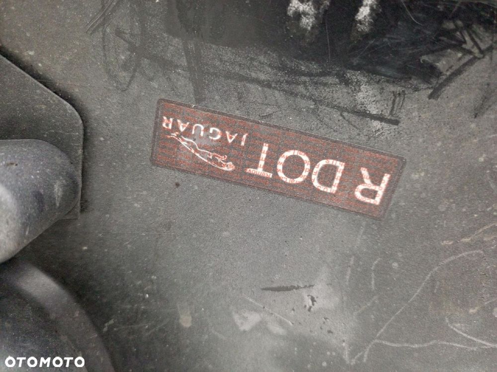 JAGUAR F-PACE LIFT R-DYNAMIC 2021- ZDERZAK PRZÓD PRZEDNI - 14