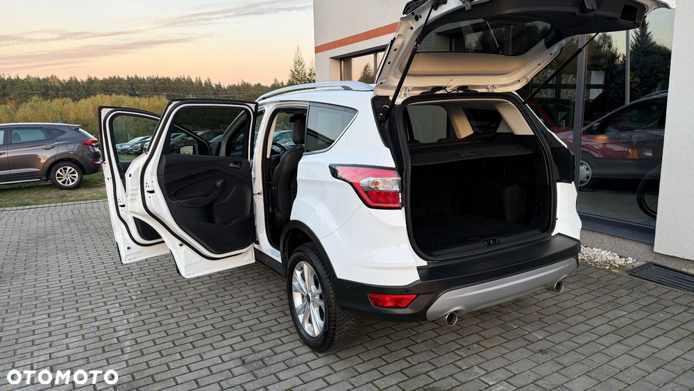 Ford Kuga - 16