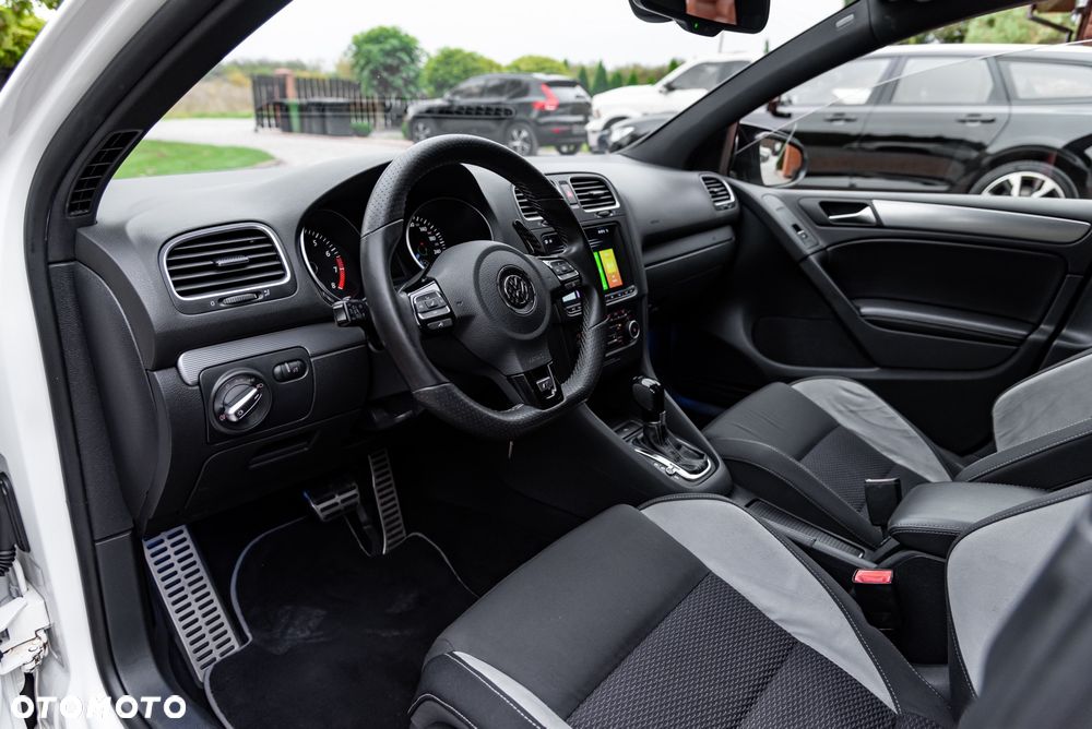 Volkswagen Golf 2.0 R DSG - 16