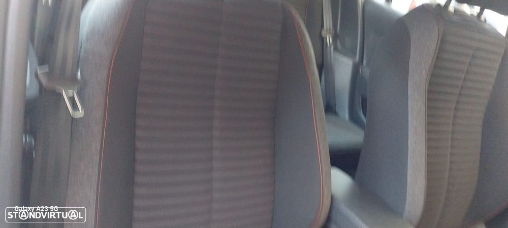 Peugeot 208 Elektromotor 136 Business - 11