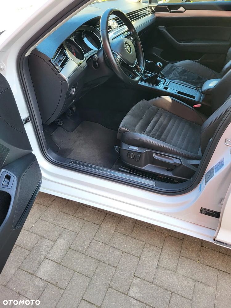 Volkswagen Passat 1.8 TSI BMT Highline - 8