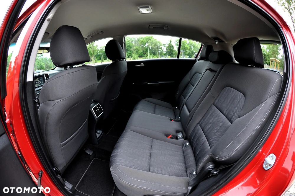 Kia Sportage 1.6 GDI Business Line 2WD - 19