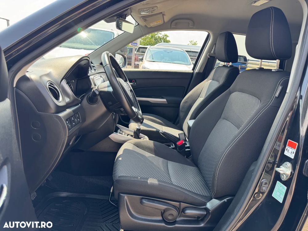 Suzuki Vitara 1.4 Boosterjet AllGrip MHEV Passion - 24