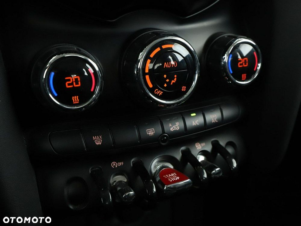 MINI Cooper S Standard - 24