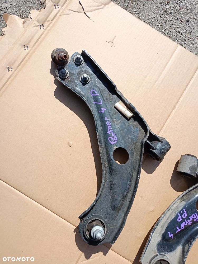 Wahacz Lewy Prawy Peugeot Partner iv RIFTER BERLINGO - 2