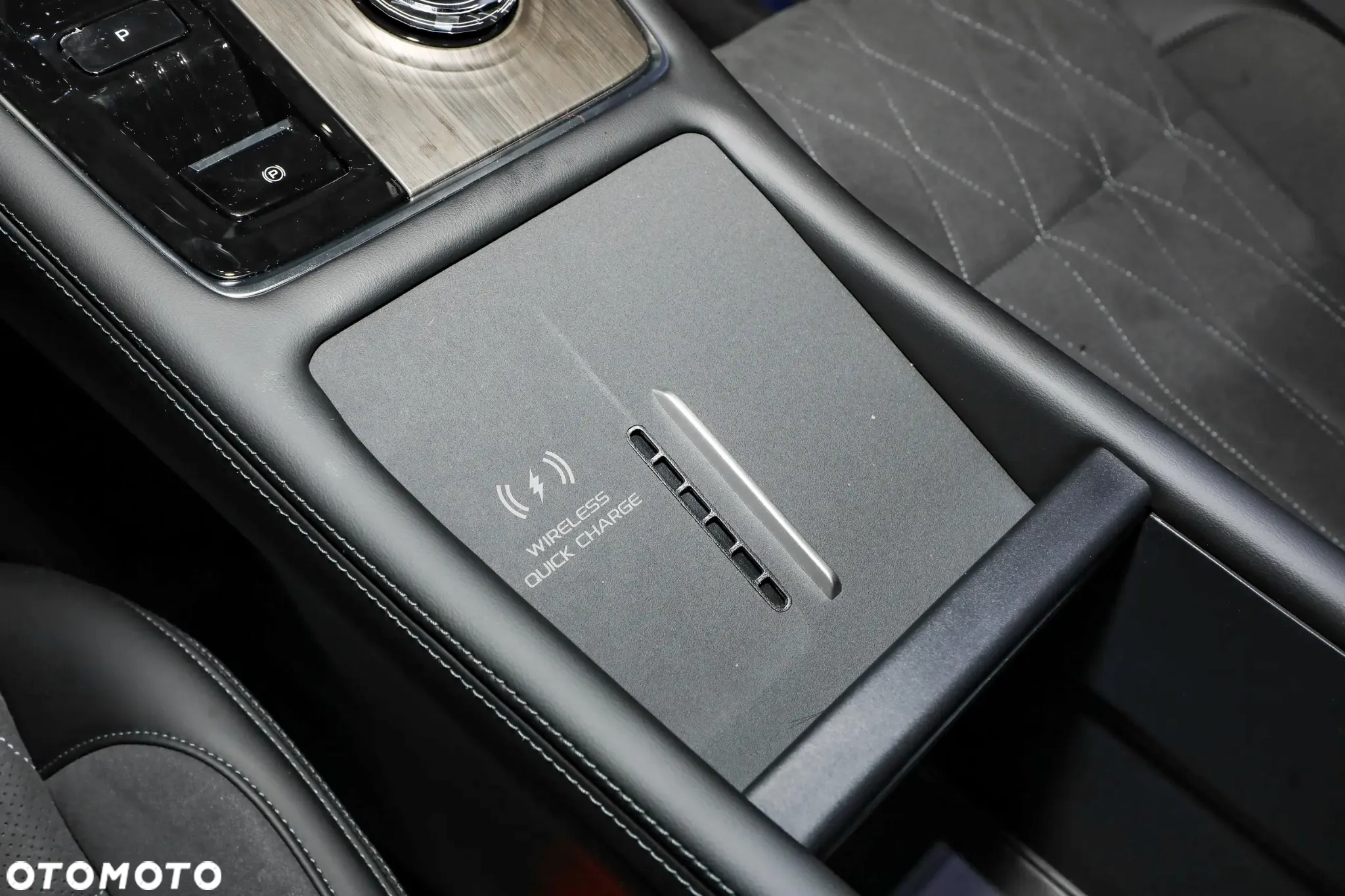 Geely Monjaro - 12
