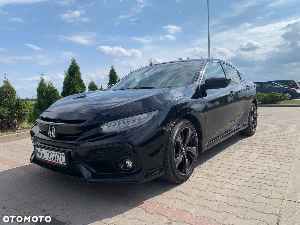 Honda Civic 1.5 i-VTEC Turbo Prestige - 2