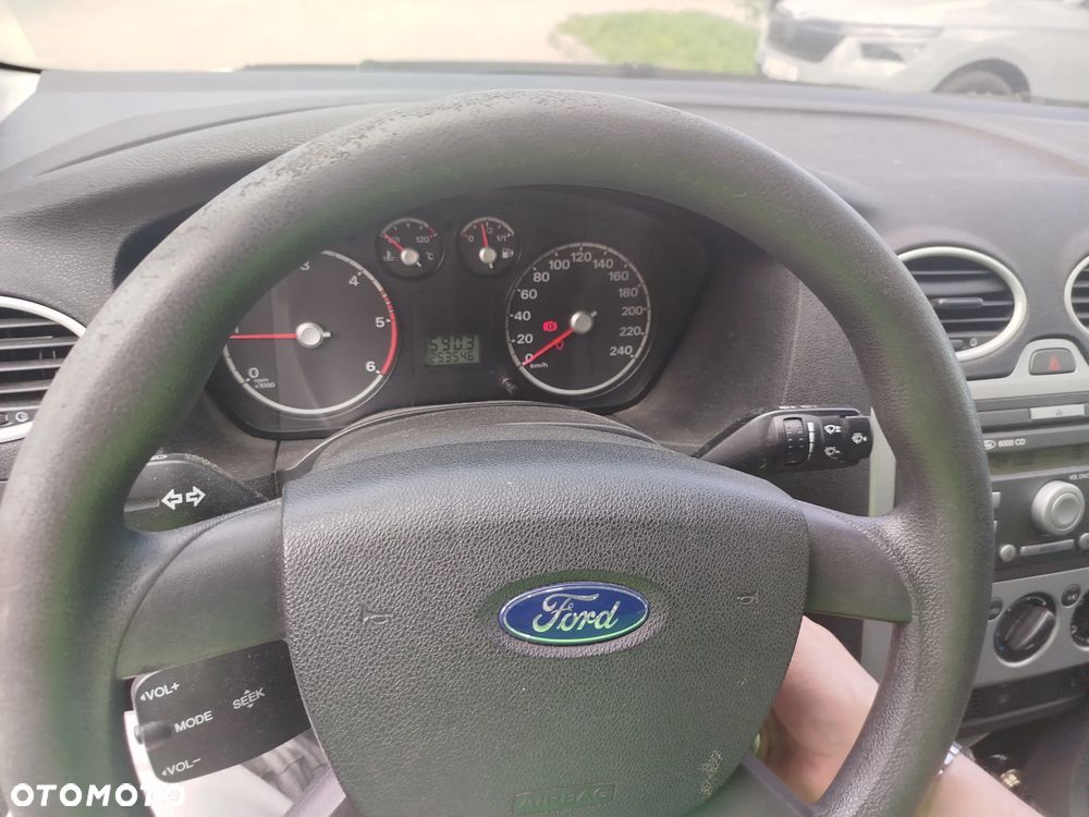 Ford Focus 1.8 TDCi FX - 9