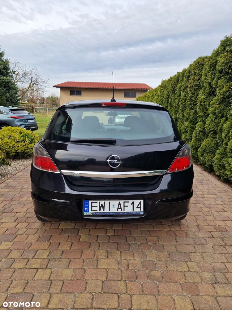 Opel Astra 1.6 - 4