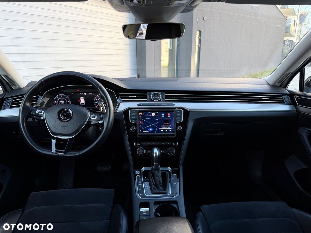 Volkswagen Passat 2.0 TDI Bi-Turbo BMT 4Mot Highline DSG - 10