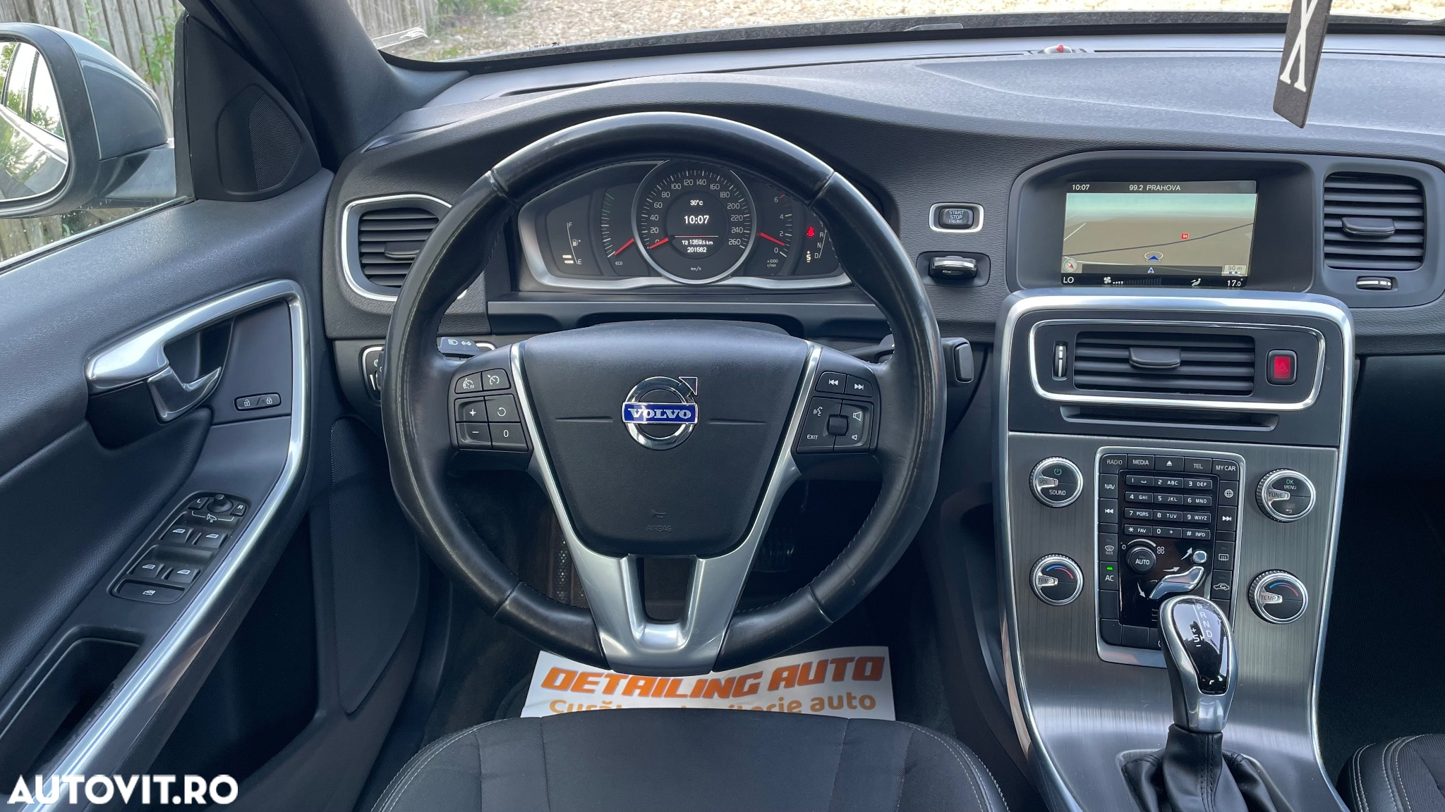 Volvo S60 D2 Geartronic Momentum - 10