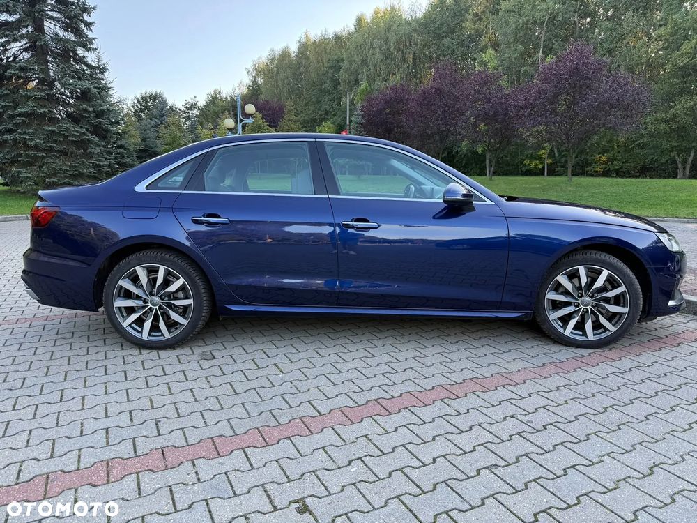 Audi A4 Limousine 40 TFSI S tronic - 5