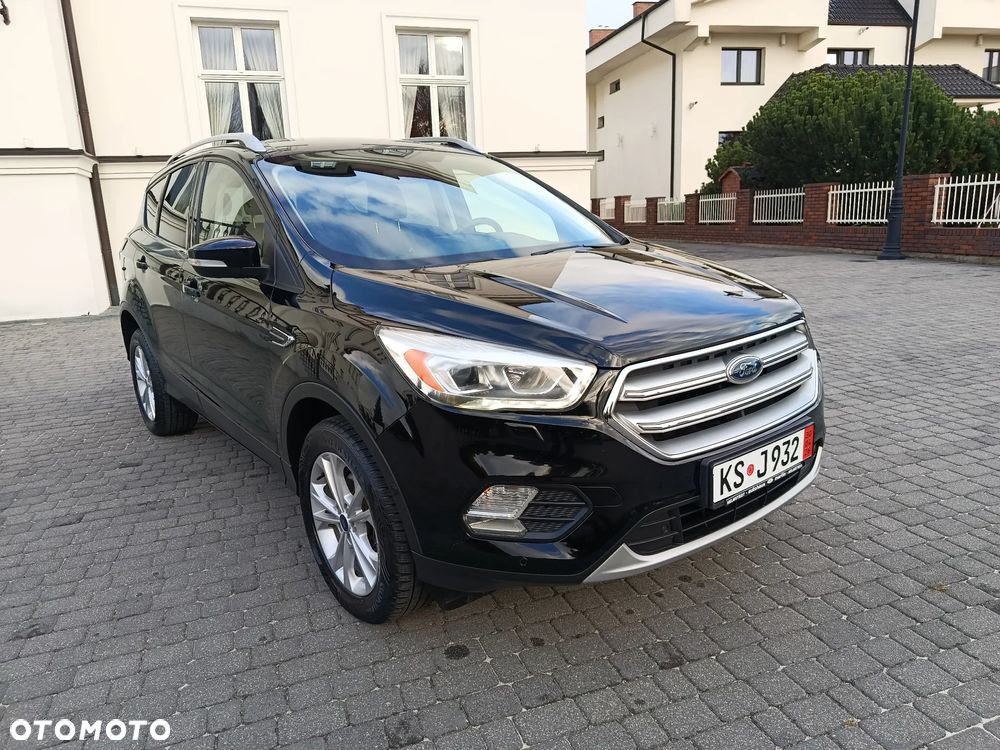 Ford Kuga - 4
