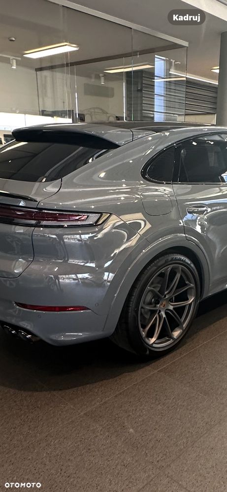 Porsche Cayenne Standard - 2