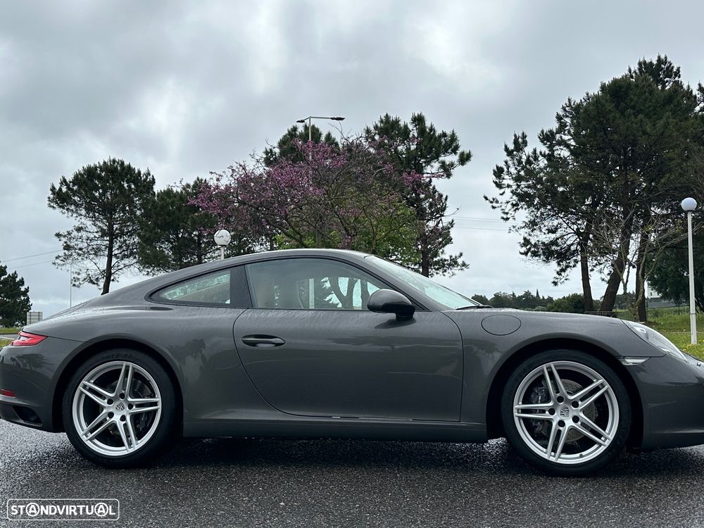 Porsche 911 (991) - 8