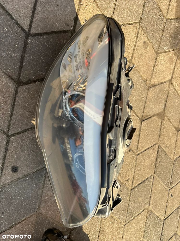 BMW F10 LAMPY BI-XENON SKRĘTNY EUROPA - 2