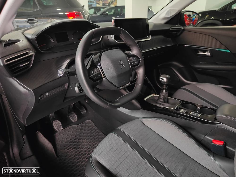 Peugeot 208 1.2 PureTech Allure Pack - 25