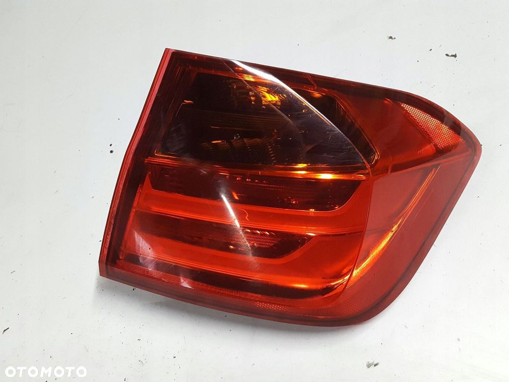 BMW F30 11-14r LAMPA PRAWA TYŁ TYLNA 7259894 - 1