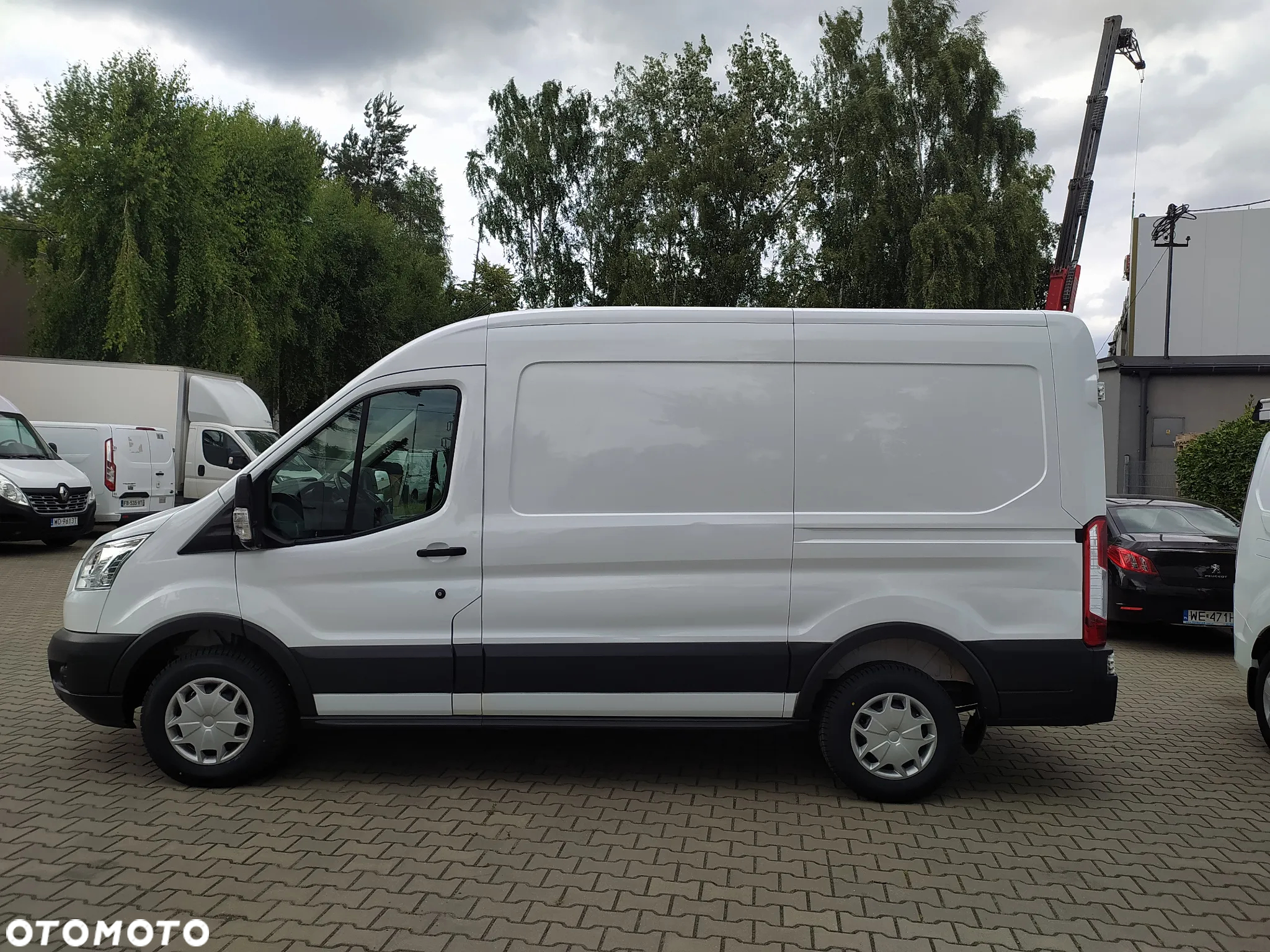 Ford TRANSIT L2 H2 MAŁY PRZEBIEG  GWARANCJA MECHANICZNA 1-ROK  F-VAT 23% - 5