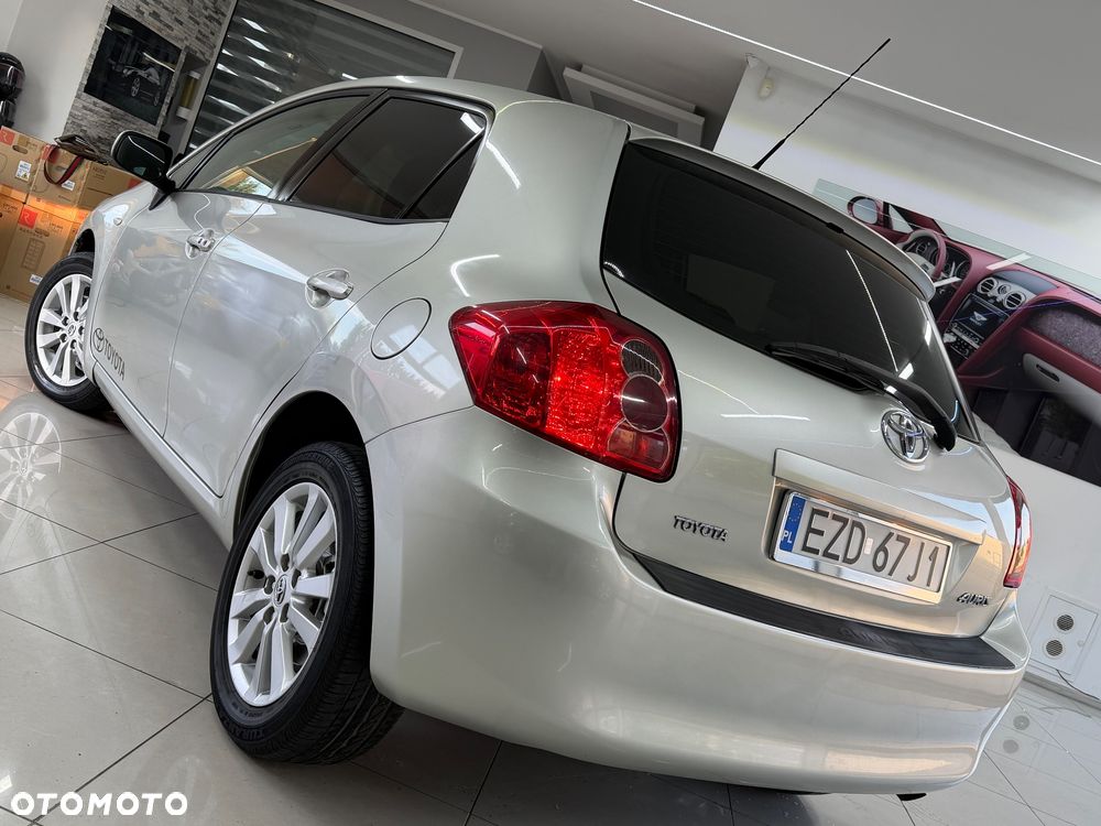 Toyota Auris 1.6 VVT-i Prestige MM - 28