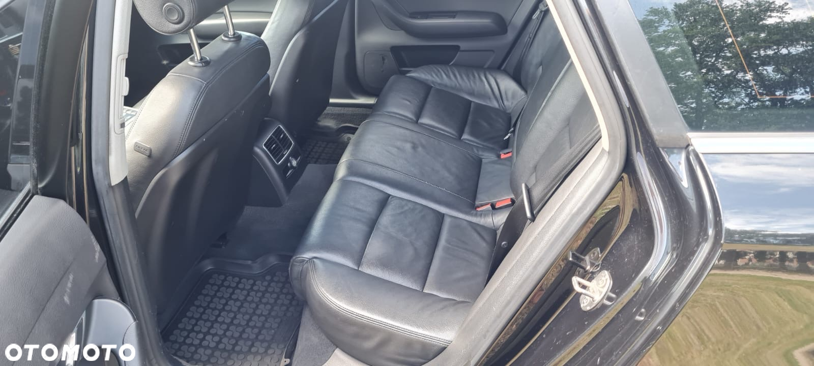 Audi A6 - 6