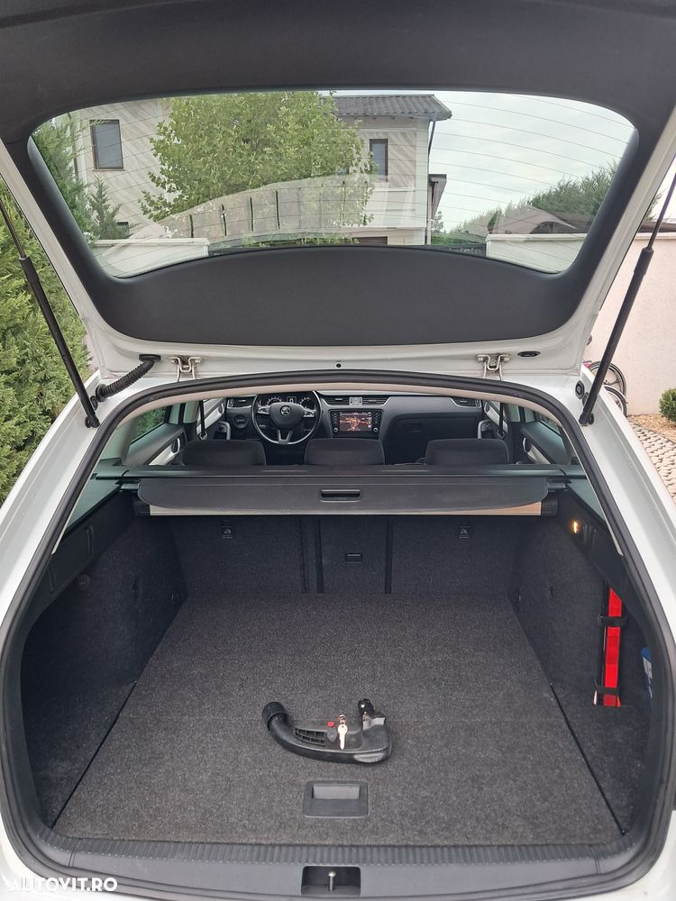 Skoda Octavia 2.0 TDI Drive - 12
