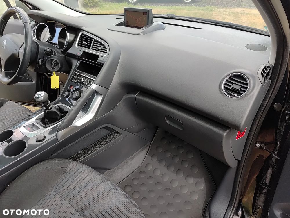 Peugeot 3008 2.0 HDi Premium - 27