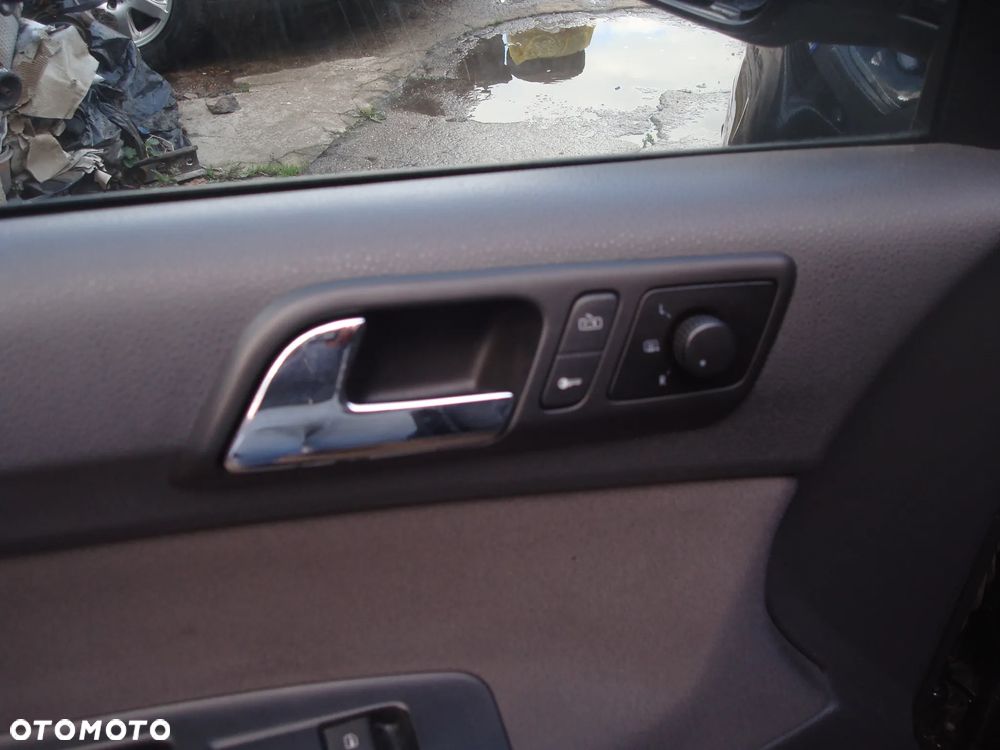 Volkswagen Polo 1.2 Team - 27