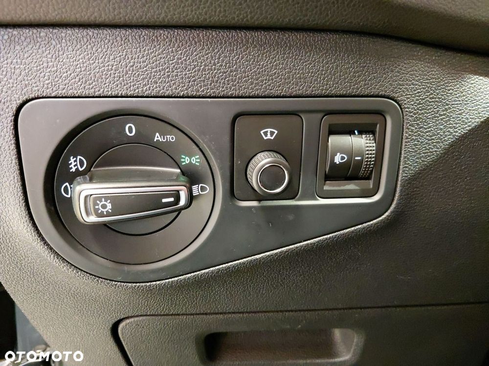 Volkswagen Tiguan - 37