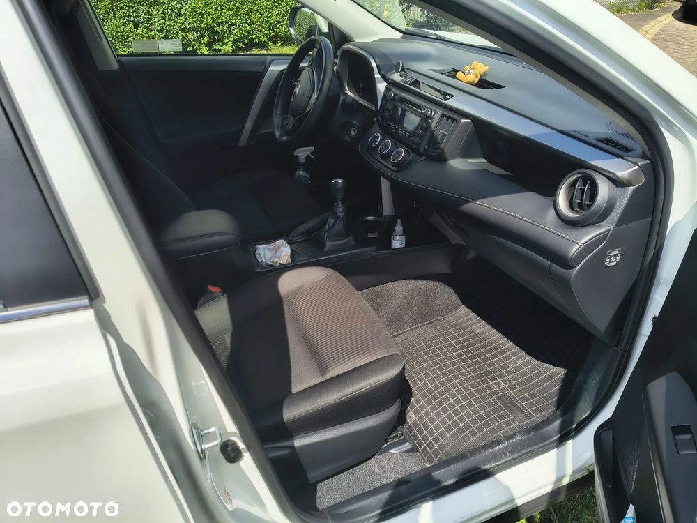 Toyota RAV4 2.0 Active 4x4 - 7