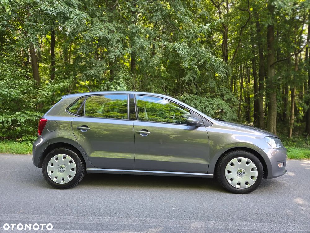 Volkswagen Polo 1.4 16V Trendline - 9