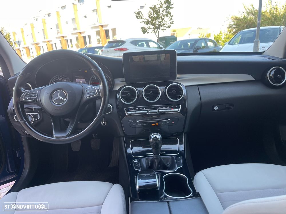 Mercedes-Benz C 200 d Avantgarde - 10