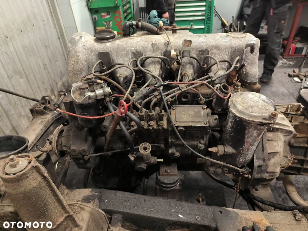 Silnik Mercedes 3.0 d OM616 w123 Kaczka g-klasa G Wolf W461 film z pracy - 5