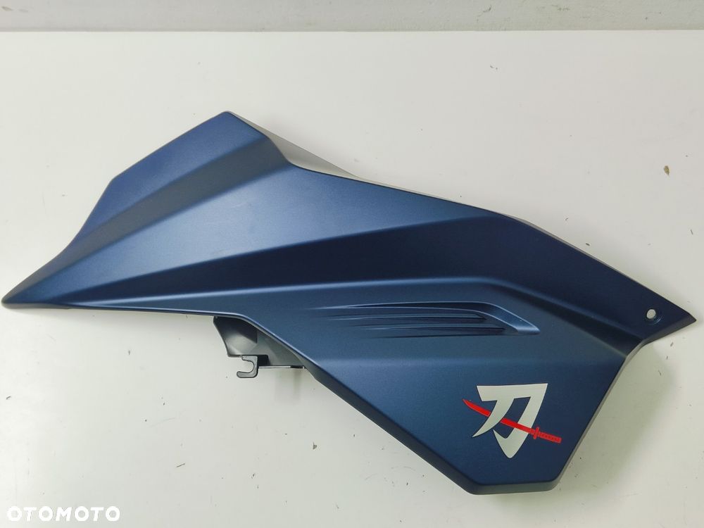 Owiewka i Wypełnienie Prawa Suzuki Katana GSX-S 1000 - 1