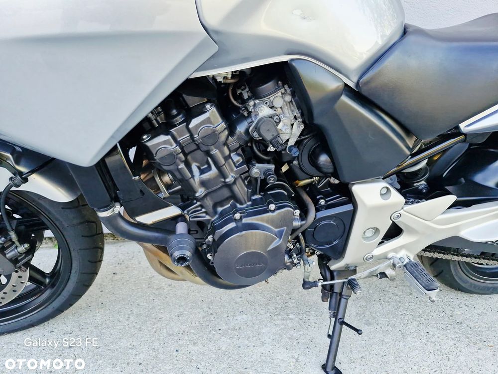 Honda CBF - 24
