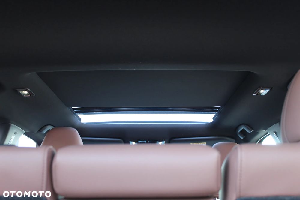 Mitsubishi Outlander Instyle Plus - 23