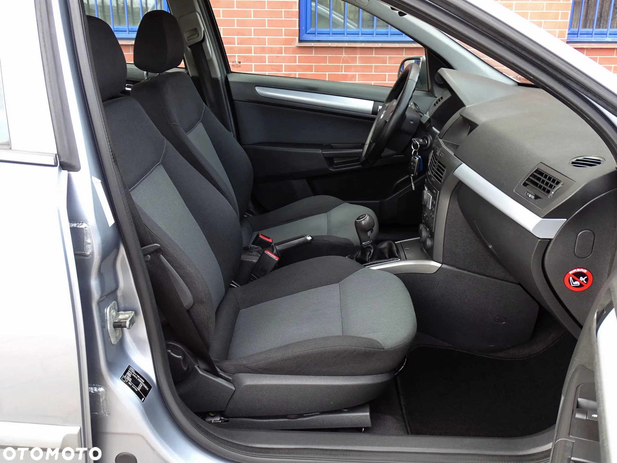Opel Astra III 1.6 Cosmo - 9