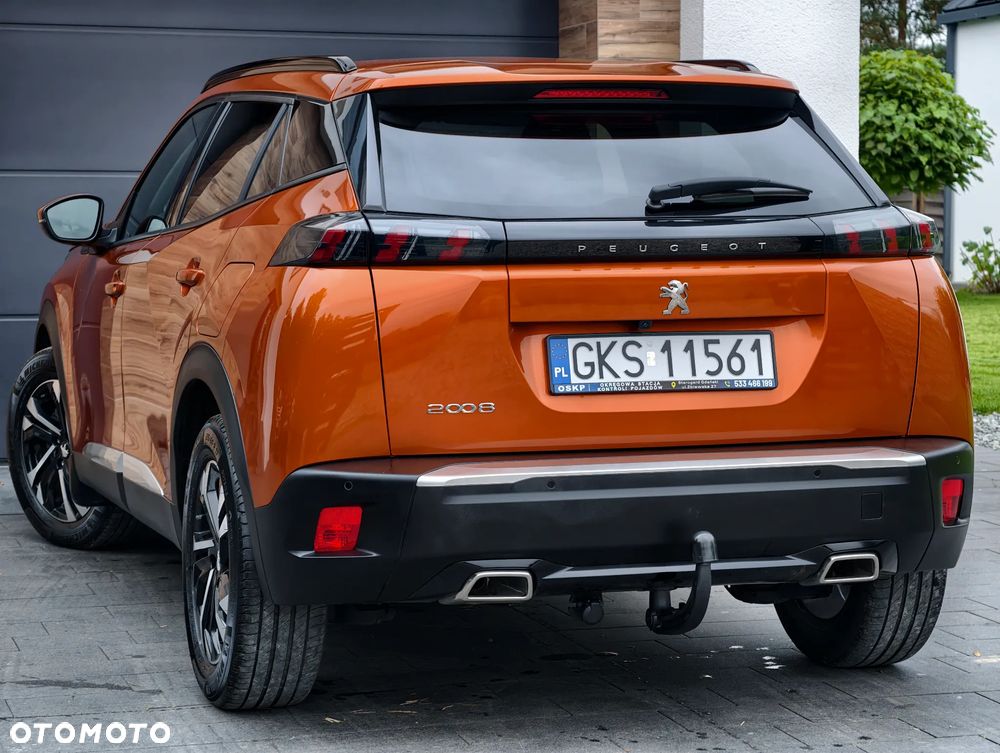 Peugeot 2008 1.2 PureTech Allure S&S EAT8 - 4