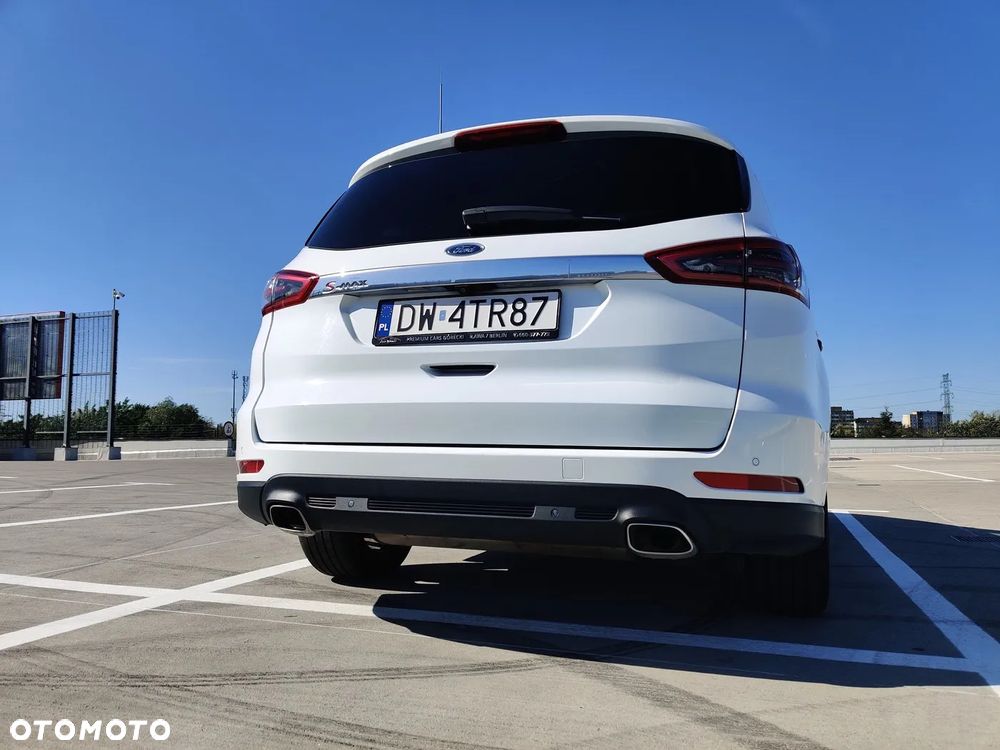 Ford S-Max 2.0 TDCi Titanium PowerShift - 6